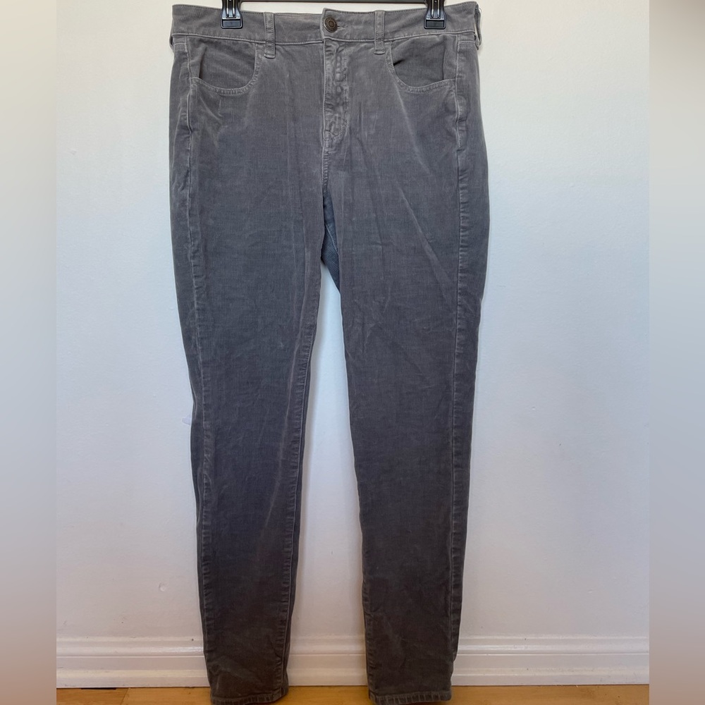 American Eagle Grey Skinny Jeans